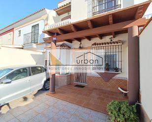 Exterior view of Single-family semi-detached for sale in Chipiona  with Air Conditioner and Balcony