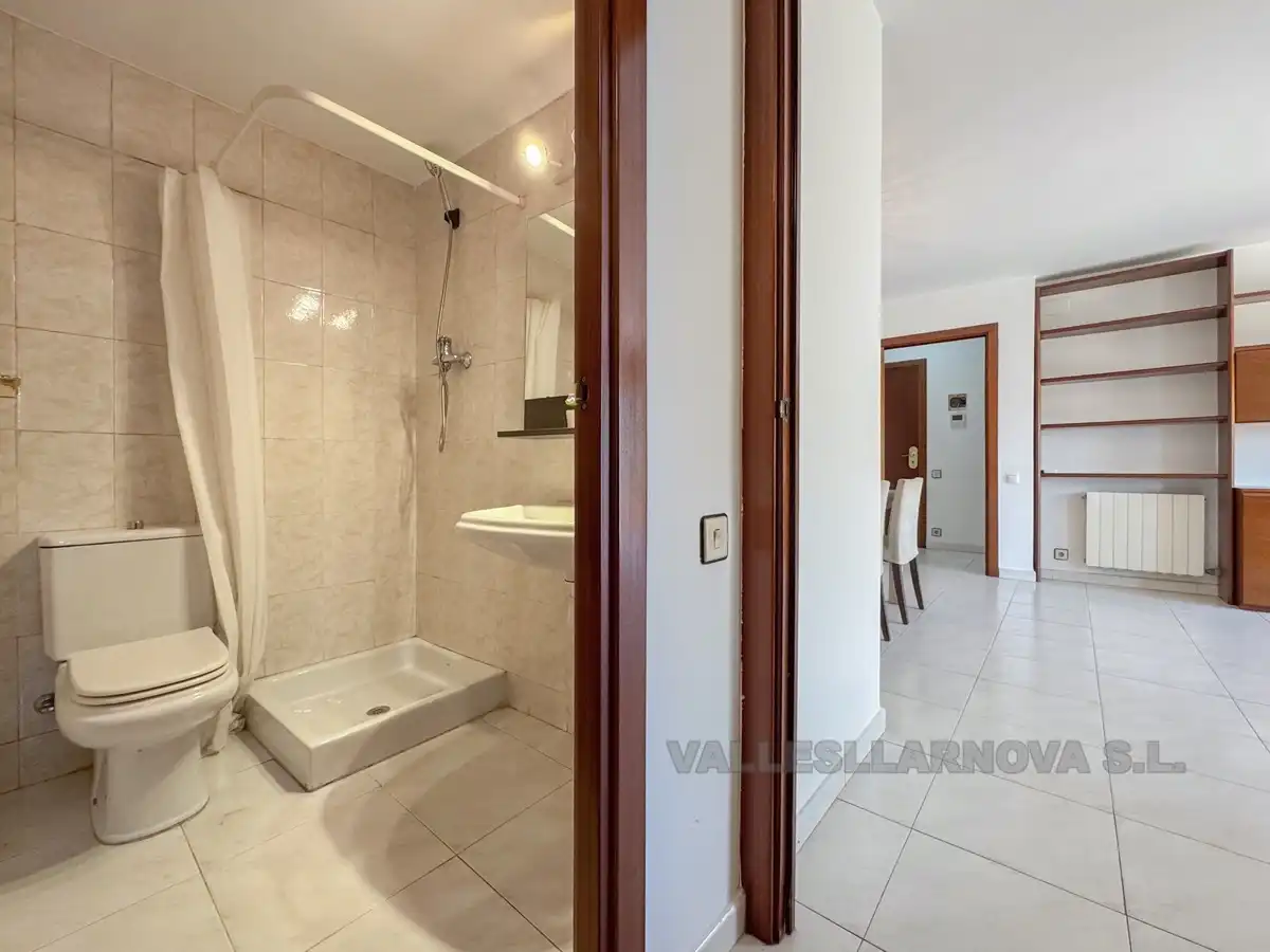 Badezimmer von Wohnung zum Verkauf in Mollet del Vallès mit Heizung und Balkon