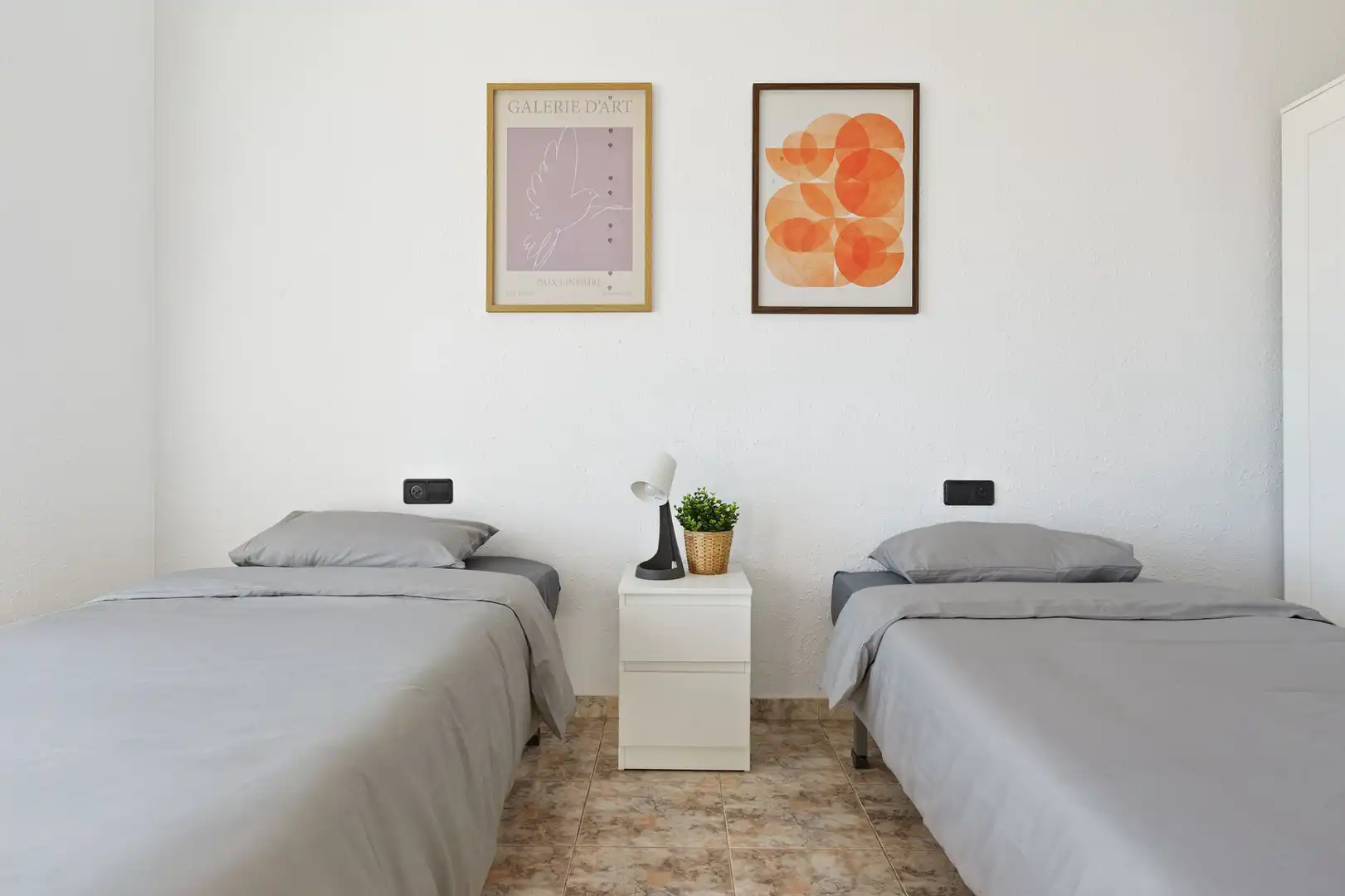 Habitación de Piso de alquiler en Sabadell con Aire acondicionado, Calefacción y Amueblado