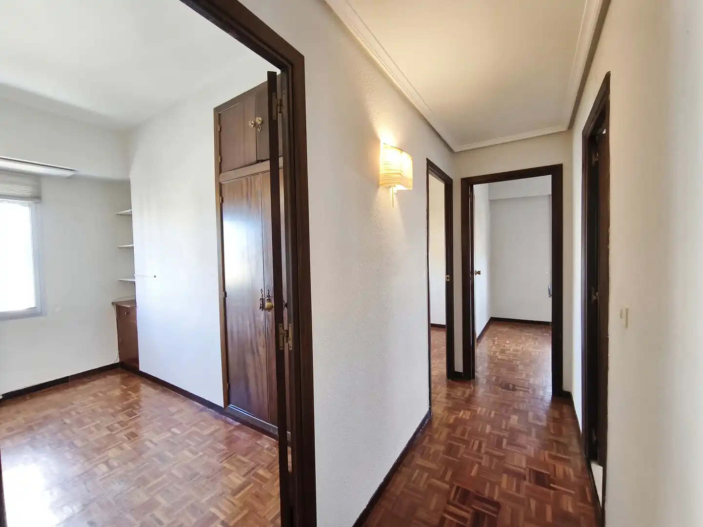 Piso en venta en  Logroño con Calefacción, Terraza y Balcón