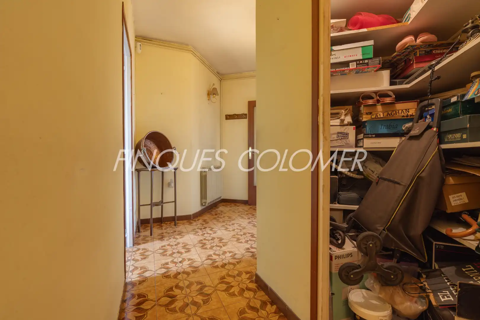 Ático en venta en Rubí con Calefacción, Terraza y Horno