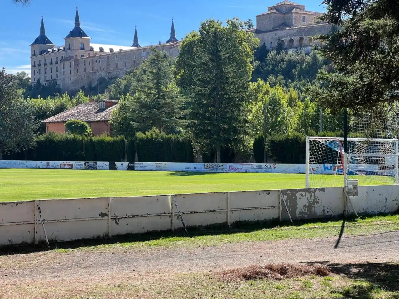Vista exterior de Casa o xalet en venda en Lerma amb Calefacció i Terrassa