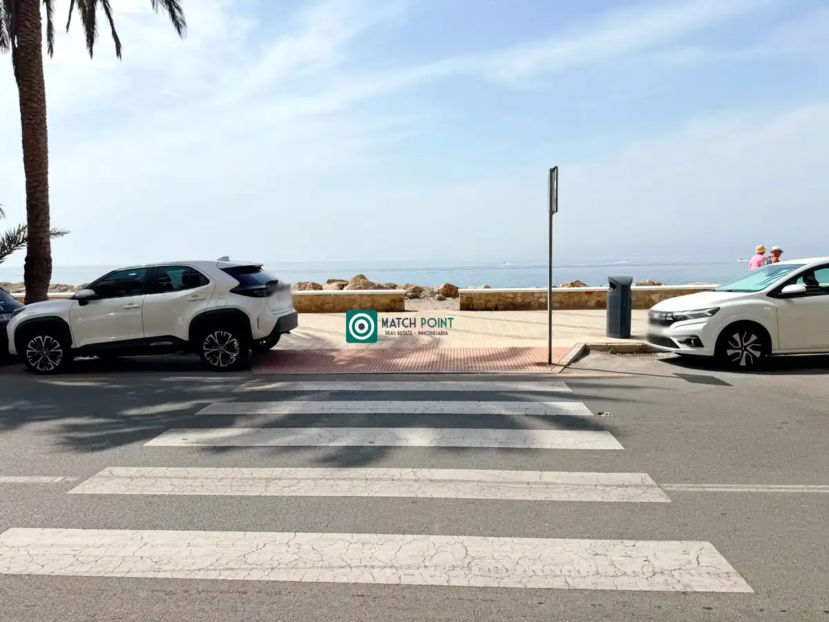 Parking of Ground floor for rent in Almuñécar  with Furnished