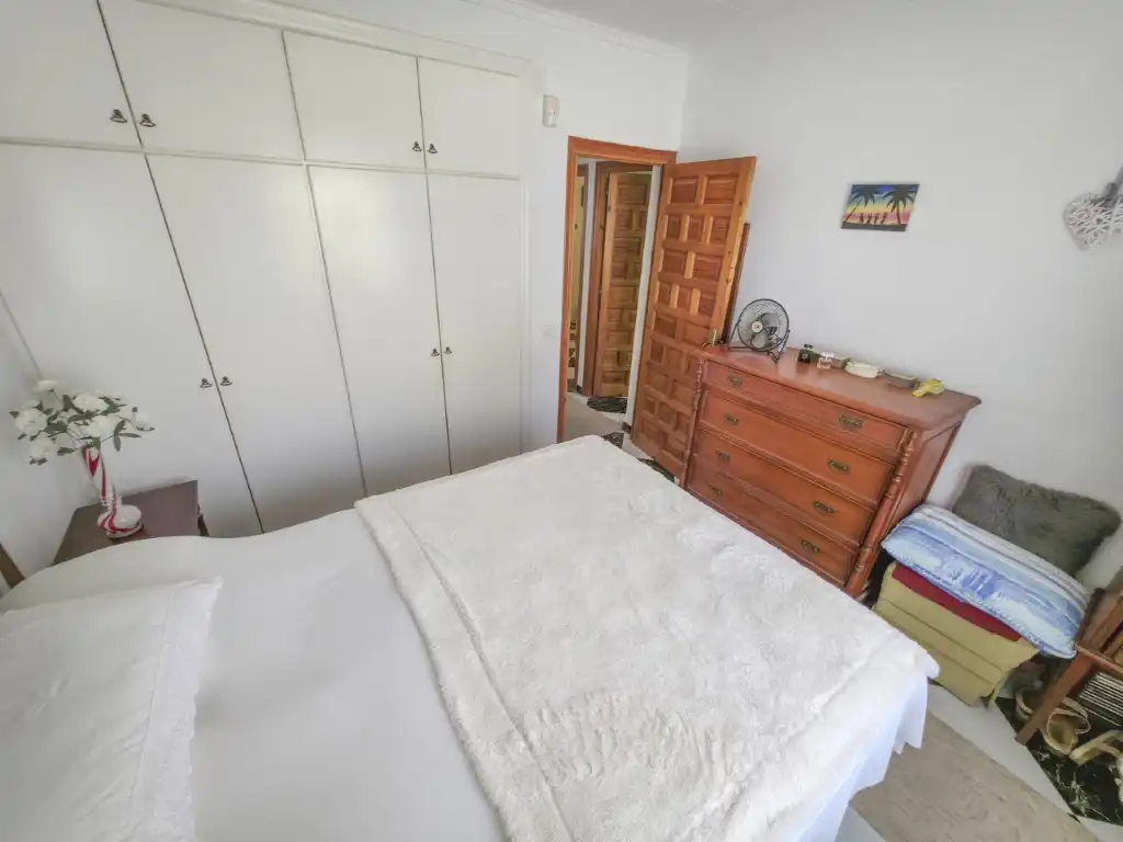 Habitación de Casa o chalet en venta en Torrevieja con Aire acondicionado, Jardín privado y Amueblado