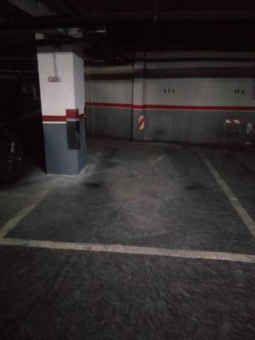 Garaje en Venta en De Los Dos Amigos en Universidad - Malasaña