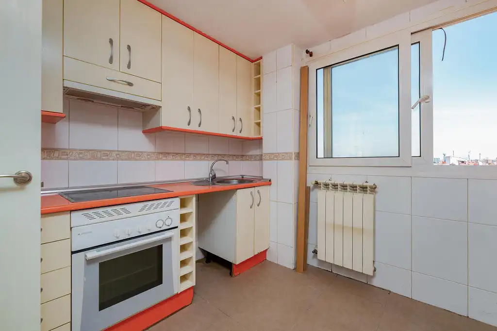 Flat with lift for sale in C/ Domingo Párraga, imagen 7