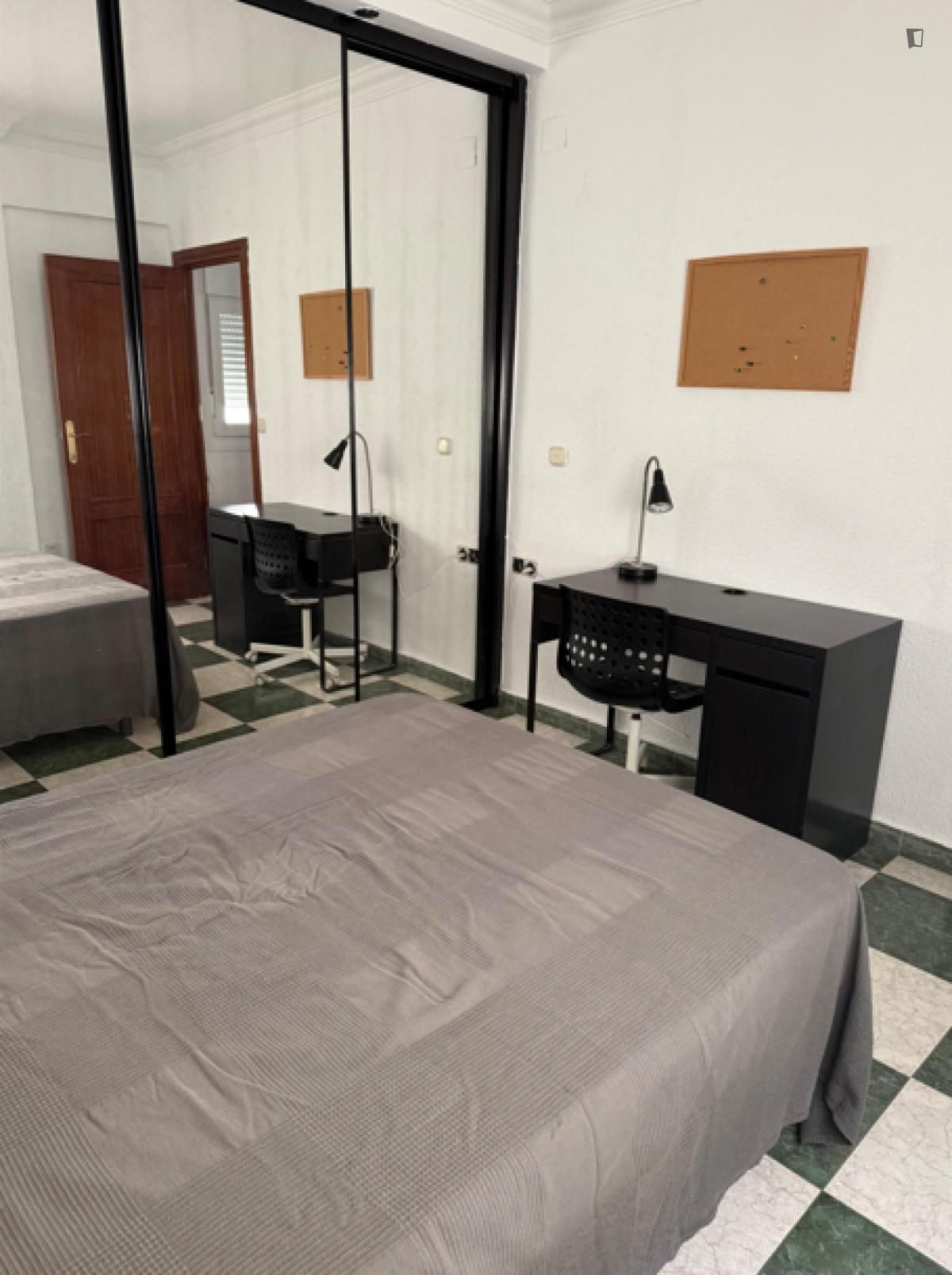 Habitación de Casa o chalet de alquiler en  Granada Capital con Aire acondicionado, Amueblado y Horno