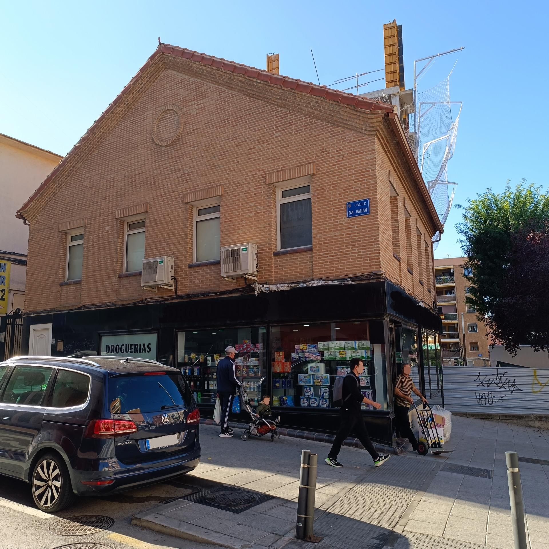 Exterior view of Office to rent in Móstoles  with Air Conditioner and Heating