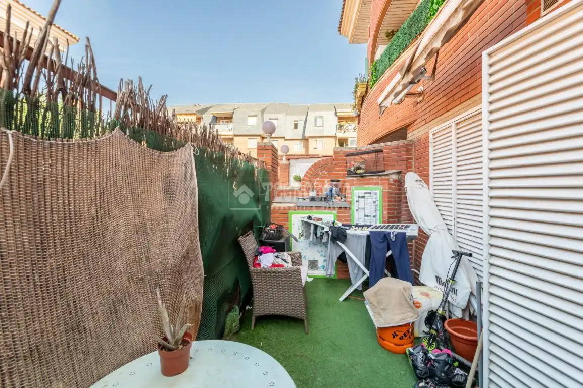 Terrassa de Pis en venda en Las Rozas de Madrid amb Calefacció i Terrassa