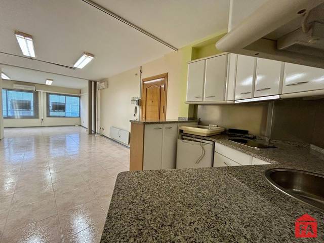 Oficina en Venta en Centre