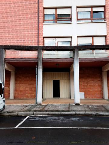 Local comercial en Alquiler en Gernika Plaza en Orozko