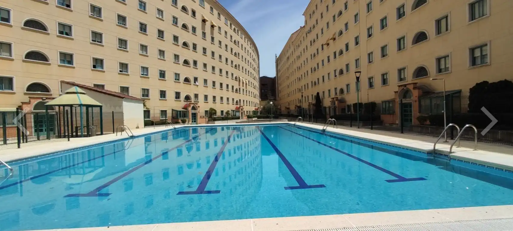 Schwimmbecken von Wohnung zum Verkauf in Valladolid mit Heizung, Privatgarten und Abstellraum