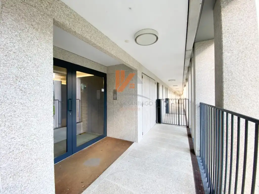 Exterior view of Duplexes for rent in Santiago de Compostela   with Furnished