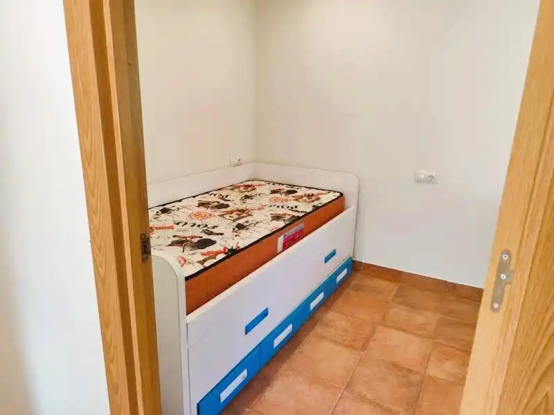 Dormitori de Casa o xalet en venda en Pravia amb Calefacció, Moblat i Forn