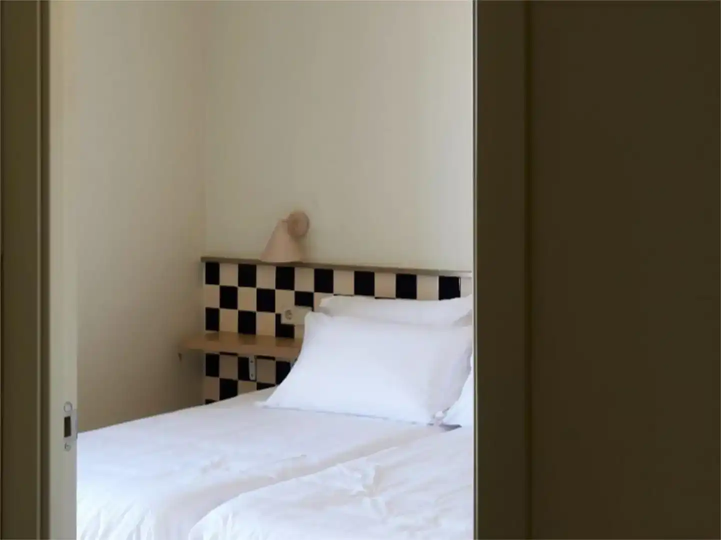 Schlafzimmer von Haus oder Chalet zur Miete in Almonte mit Klimaanlage, Privatgarten und Schwimmbad