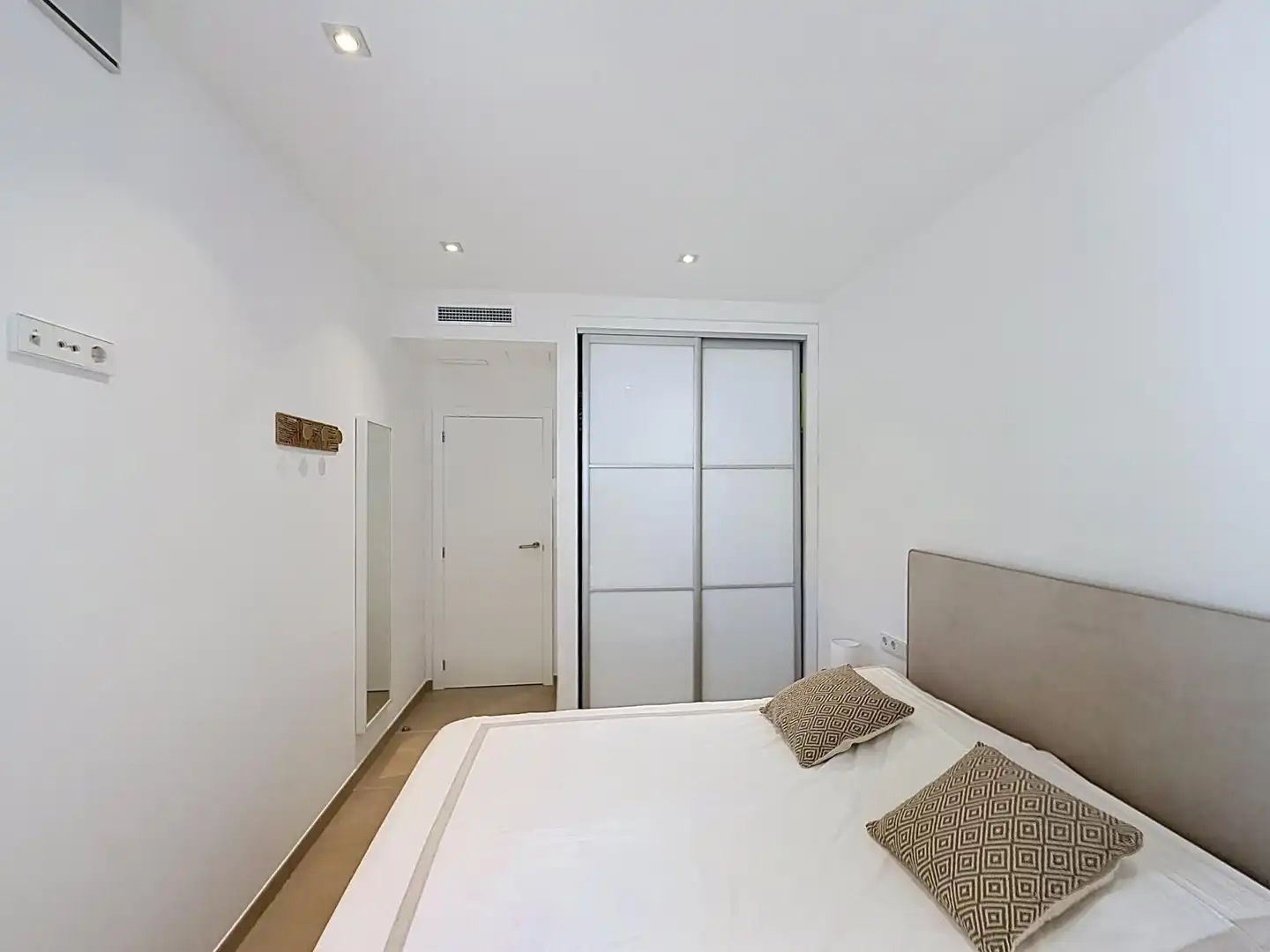 Habitación de Casa o chalet en venta en Benitachell / El Poble Nou de Benitatxell con Aire acondicionado, Calefacción y Jardín privado