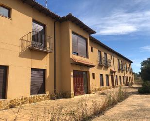 Exterior view of Building for sale in Bolaños de Campos