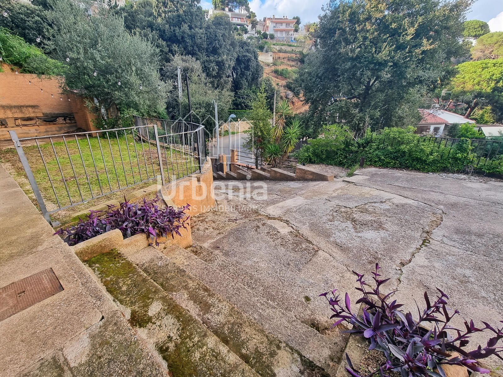 Vista exterior de Casa o xalet en venda en Argentona amb Calefacció i Terrassa