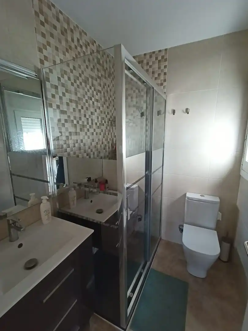 Bathroom of Flat for sale in Pozaldez  with Furnished and Balcony