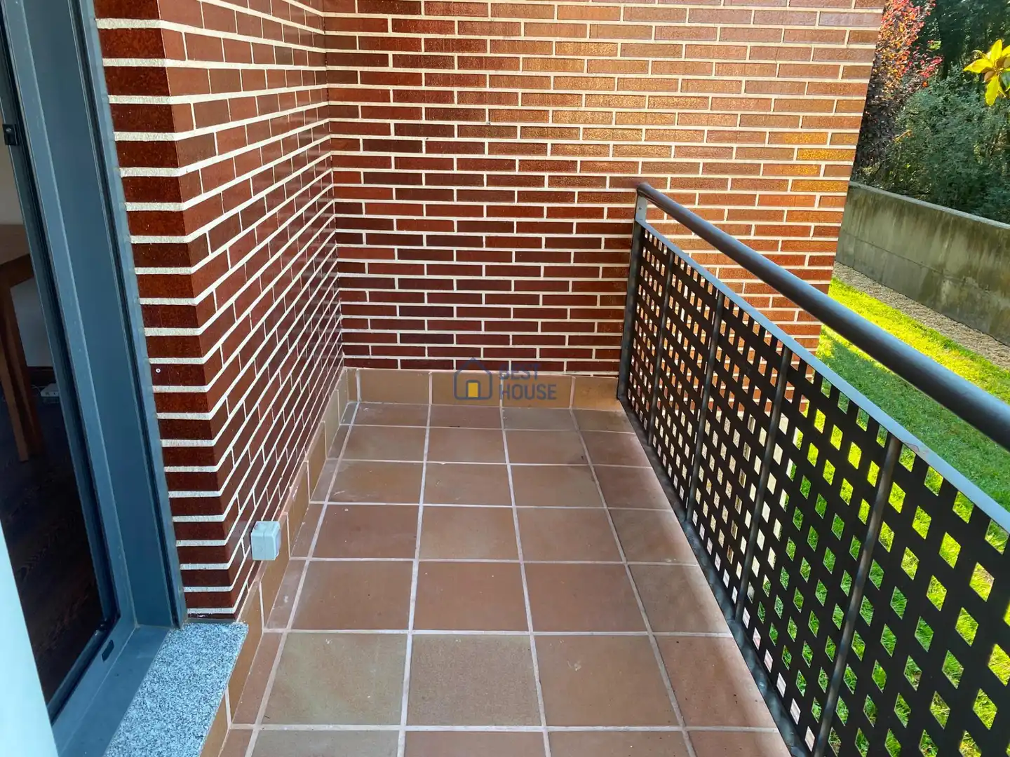 Erdgeschoss zur Miete in Trobajo del Camino