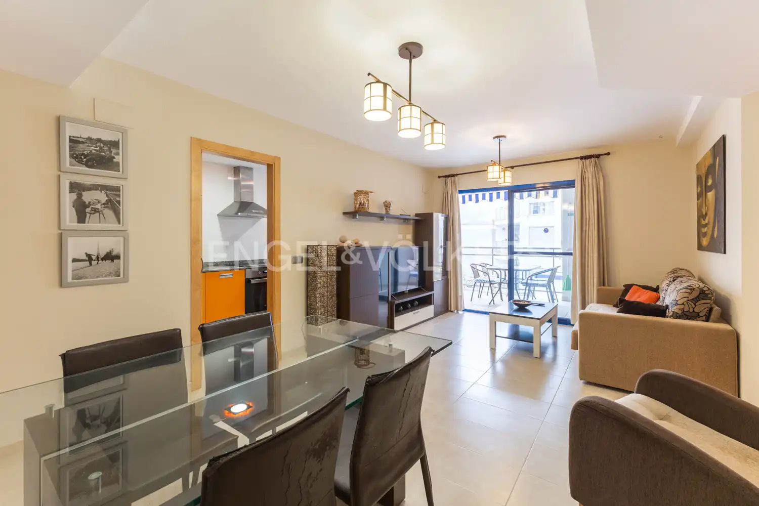 Flat with terrace to rent in Grau Vell