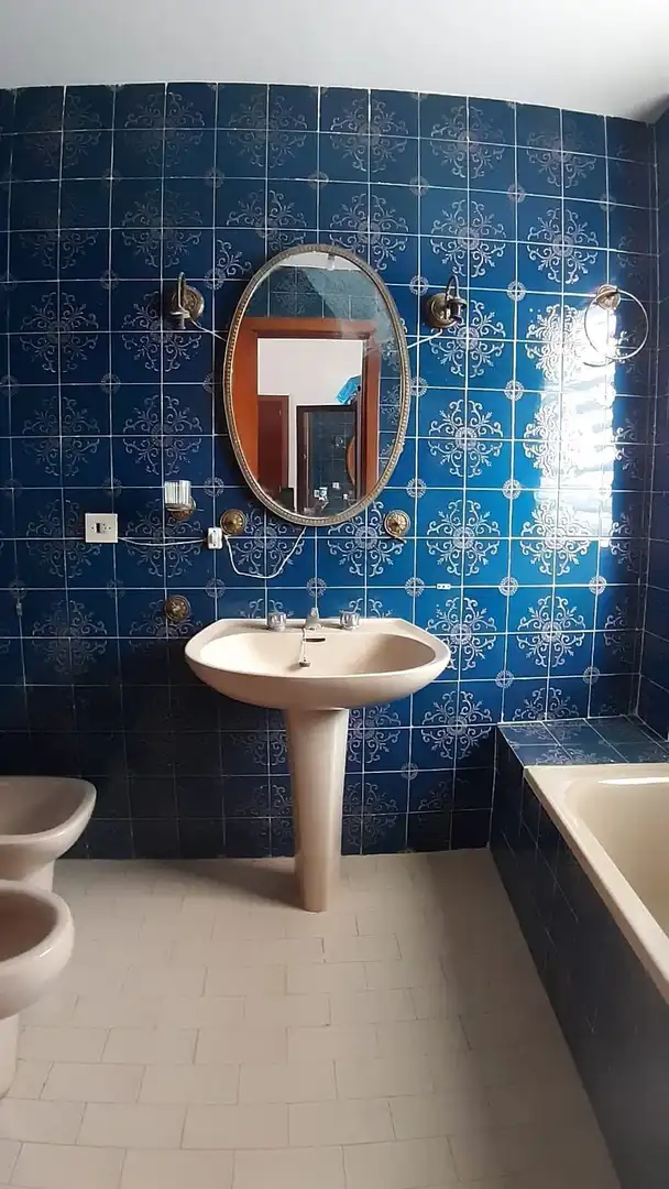 Bany de Pis en venda en Motril amb Terrassa