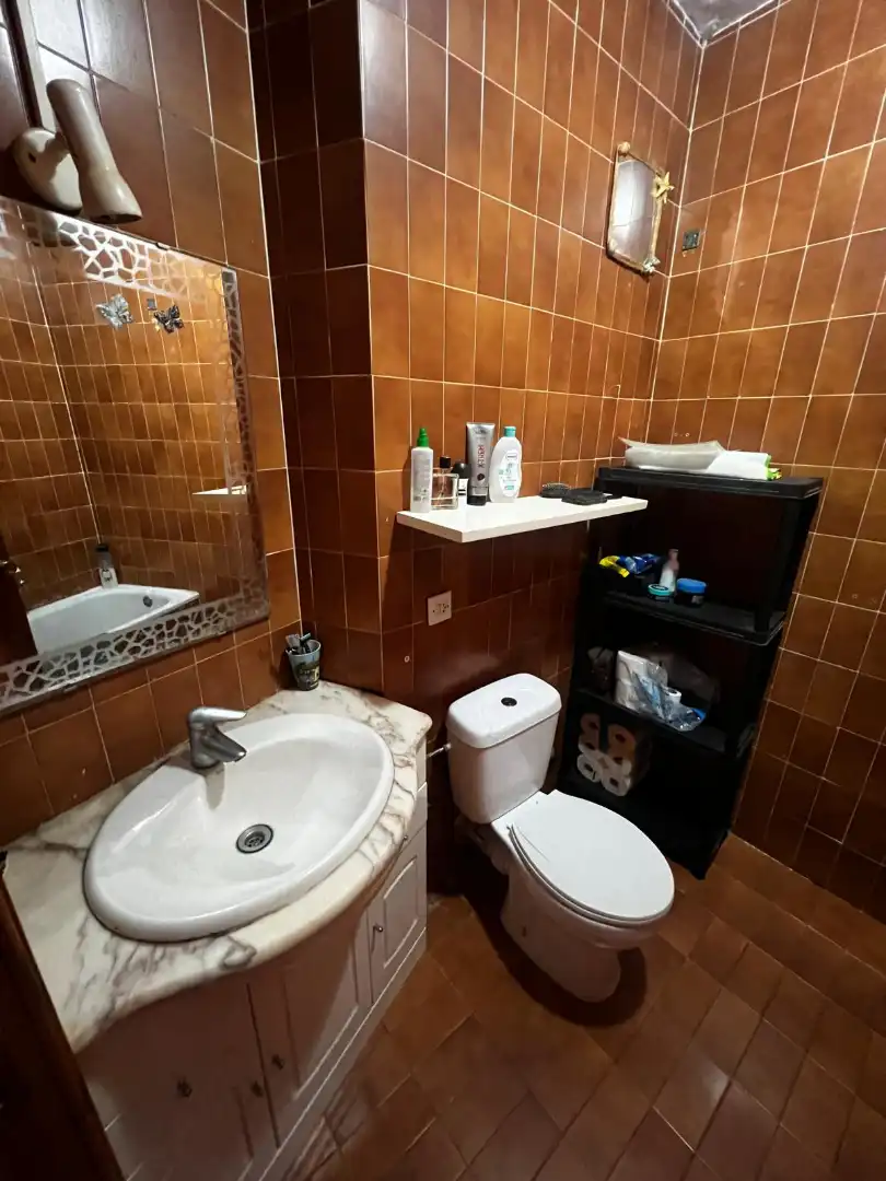 Bany de Pis en venda en Almería amb Piscina comunitària
