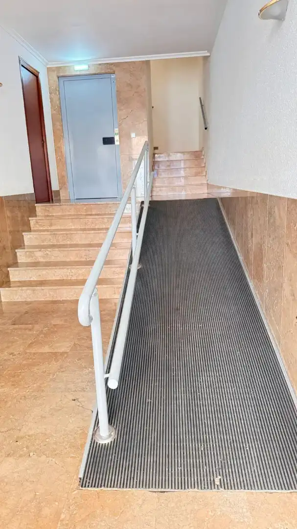 Pis amb terrassa en venda a Carrer d'Antoni Gaudí 11, imagen 22