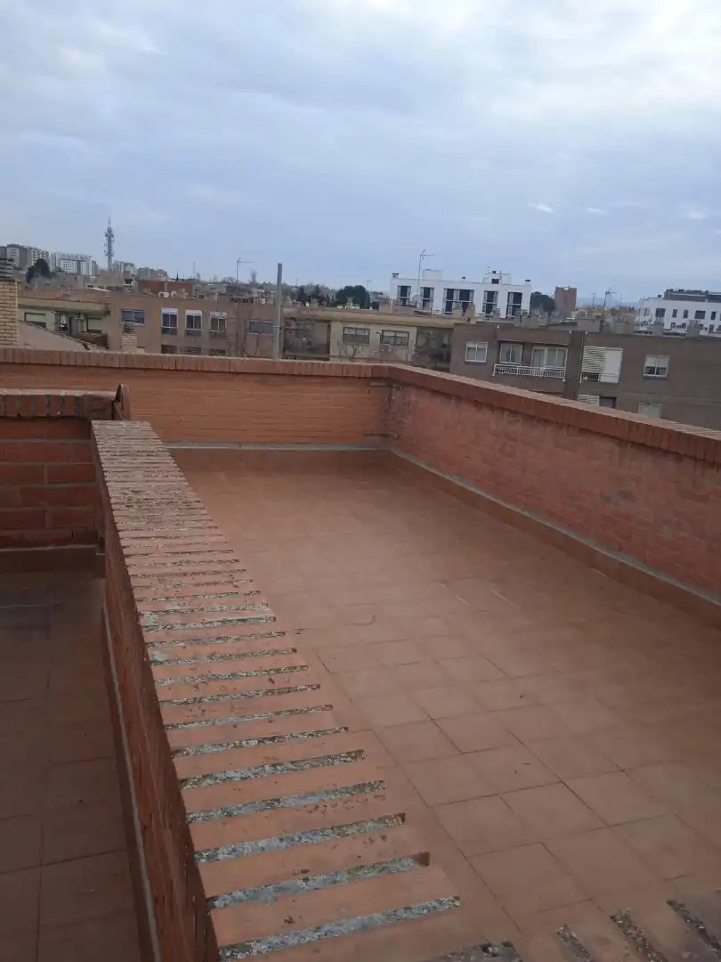 Terraza de Apartamento de alquiler en Zaragoza con Calefacción, Amueblado y Horno