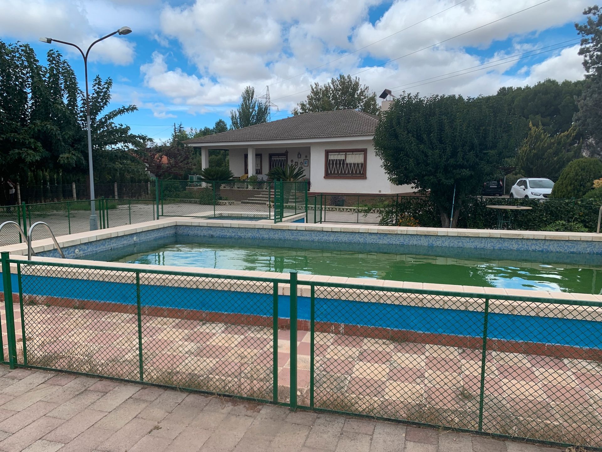 Swimming pool of House or chalet for sale in Villena  with Private garden, Terrace and Storage room