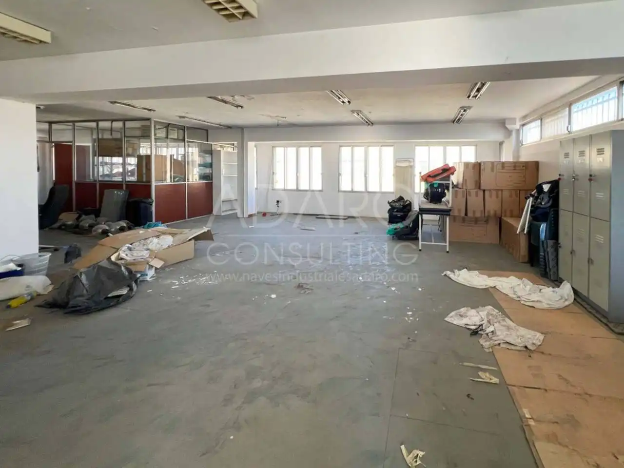 Industrial buildings for sale in Getafe  with Alarm