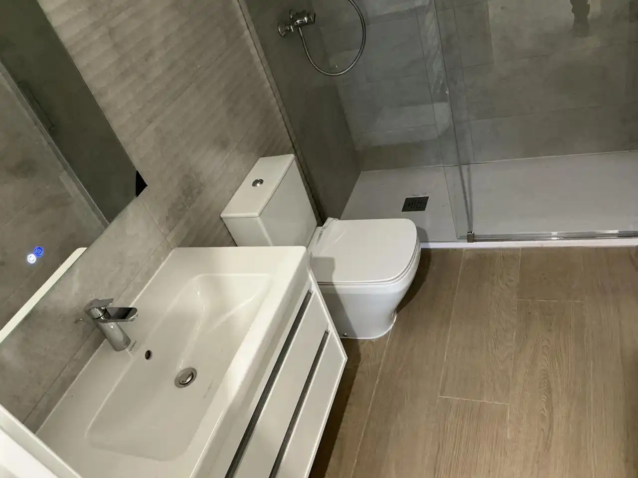 Baño de Ático de alquiler en Getafe con Aire acondicionado, Calefacción y Terraza