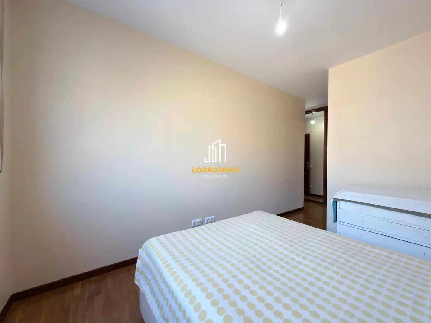 Bedroom of Flat for sale in Lardero  with Heating, Storage room and Furnished