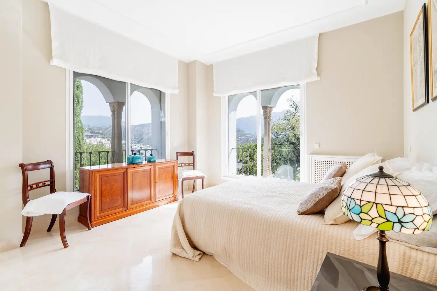 Habitación de Casa o chalet en venta en Benahavís con Aire acondicionado, Calefacción y Terraza
