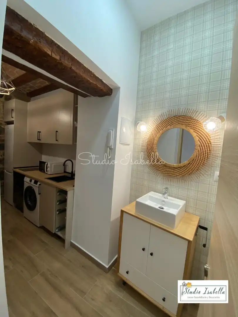 Kitchen of Lofts for rent in Toledo  with Air Conditioner, Heating and Furnished