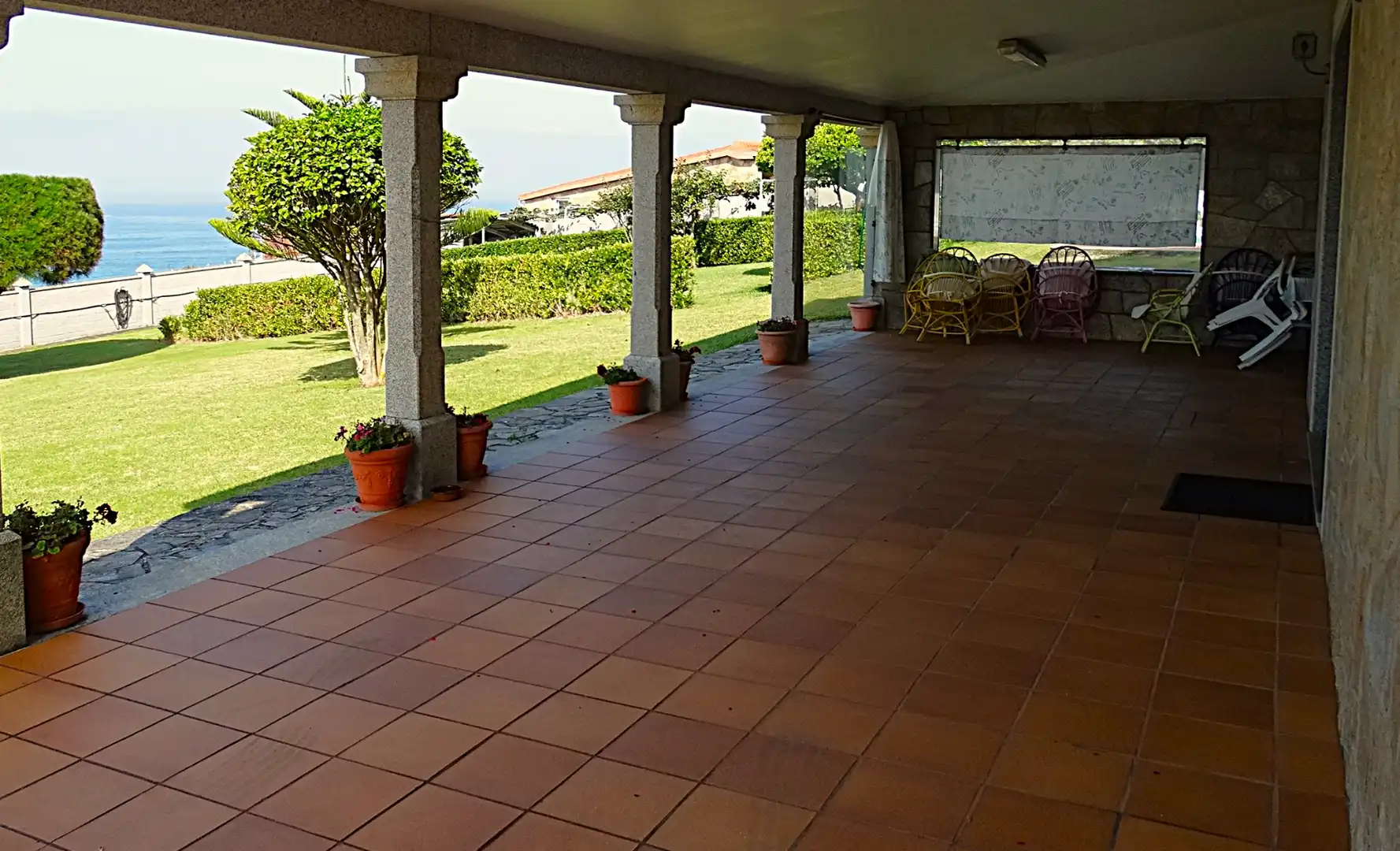 Terrassa de Casa o xalet en venda en Valdoviño amb Calefacció, Jardí privat i Parquet