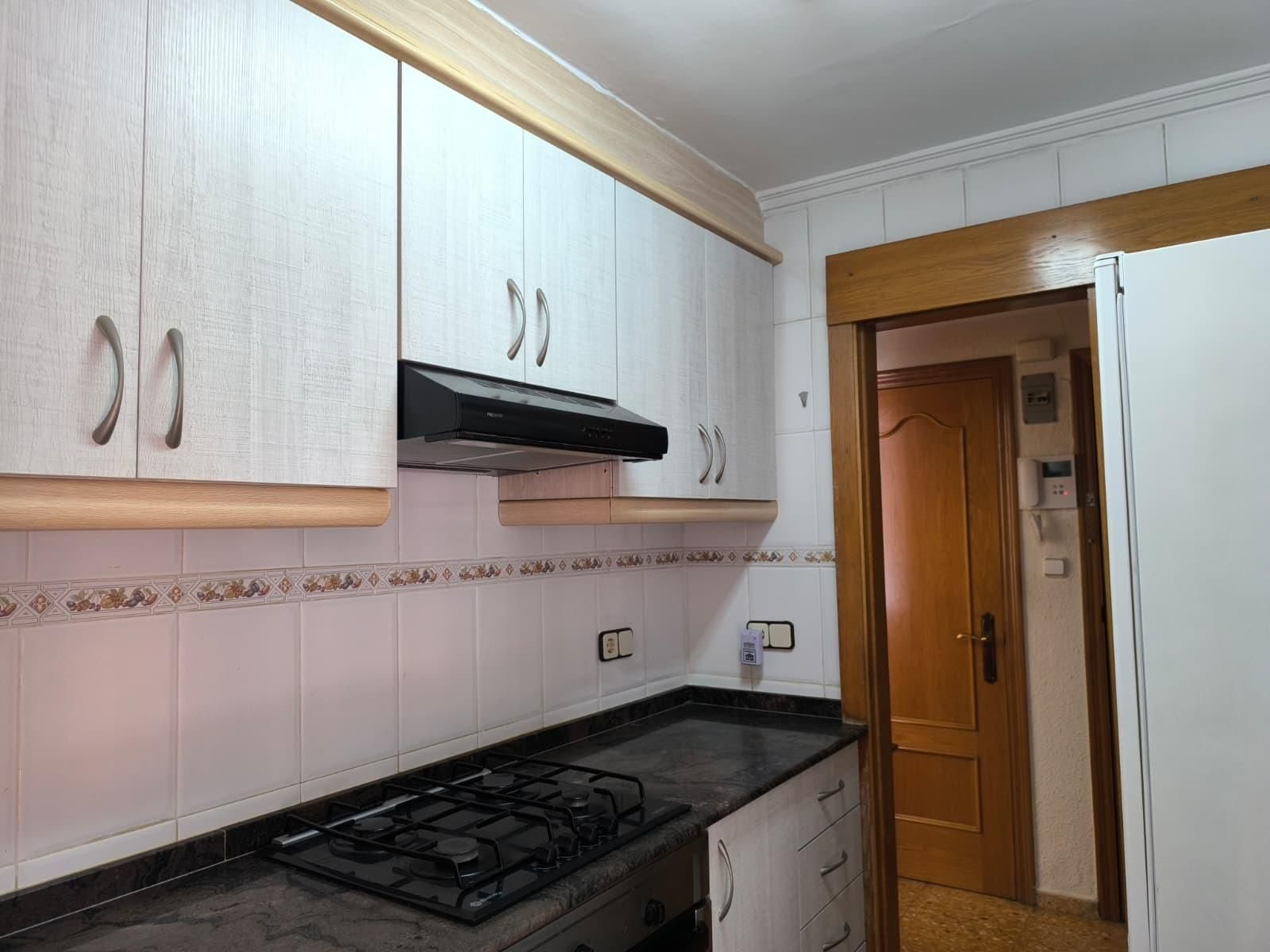 Kitchen of Flat for sale in  Valencia Capital  with Balcony