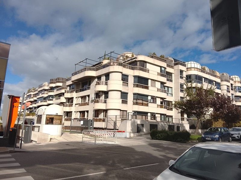 Exterior view of Garage for sale in  Madrid Capital