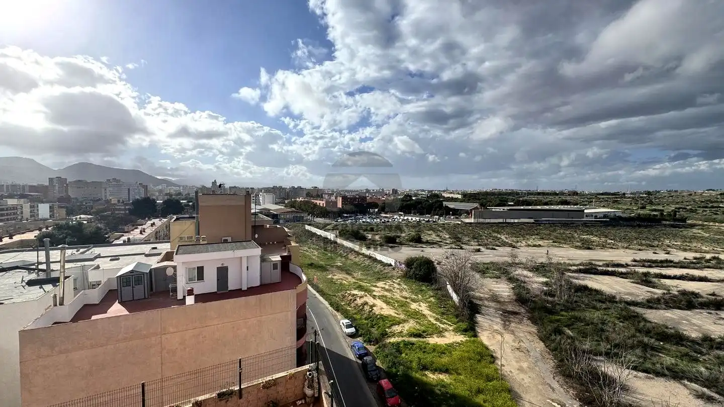 Vista exterior de Ático en venta en Cartagena con Aire acondicionado, Terraza y Amueblado