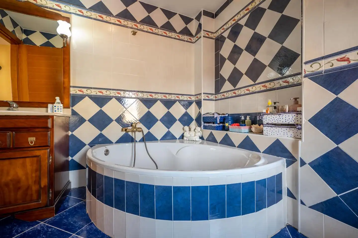 Baño de Casa o chalet en venta en Ávila con Calefacción, Jardín privado y Terraza