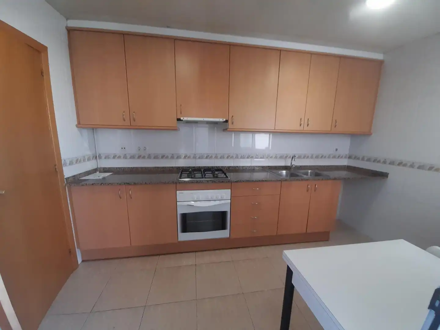 Kitchen of Flat for rent in Premià de Mar  with Air Conditioner, Heating and Balcony