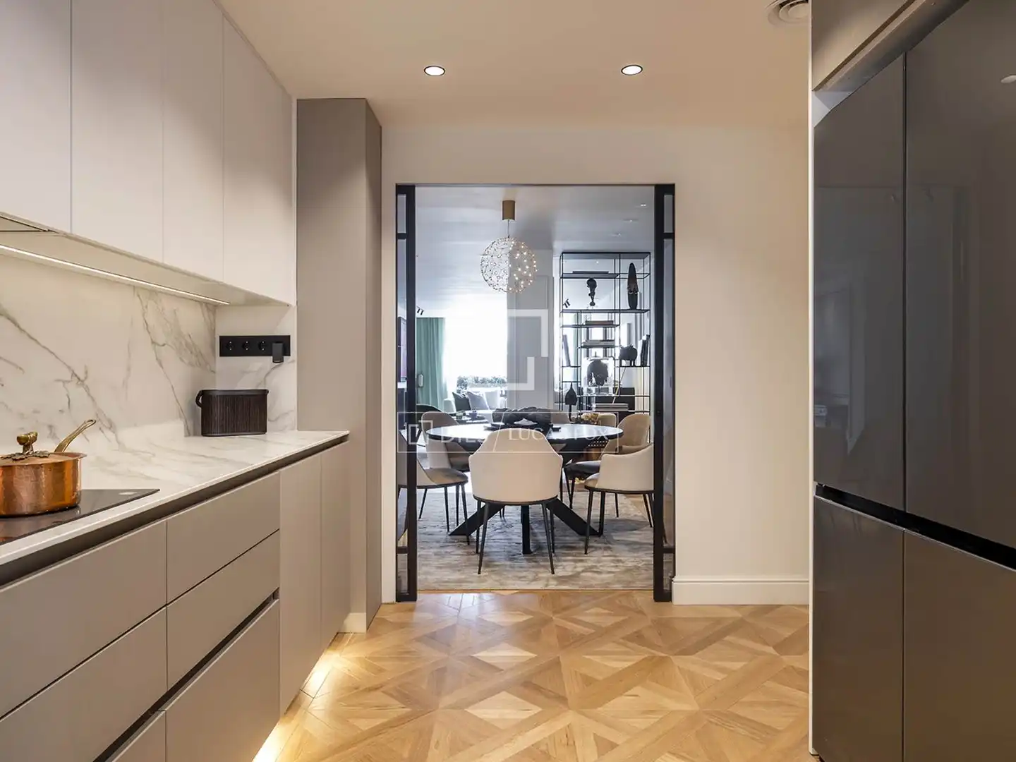 Dining room of Flat for sale in Barcelona  with Air Conditioner, Heating and Parquet flooring