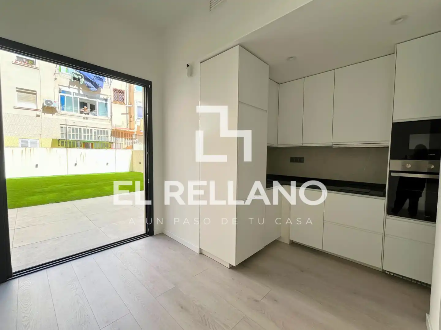 Cocina de Piso en venta en Badalona con Aire acondicionado, Calefacción y Jardín privado