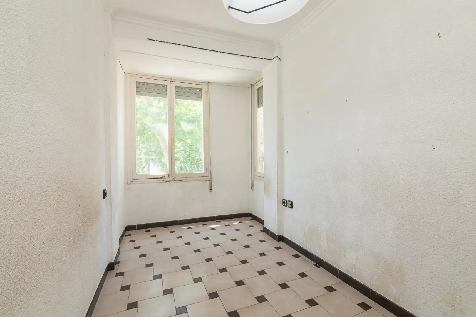 Piso en venta en Carrer Conrado del Campo, Plaza Crevillente - Antiguos Juzgados - El Asilo
