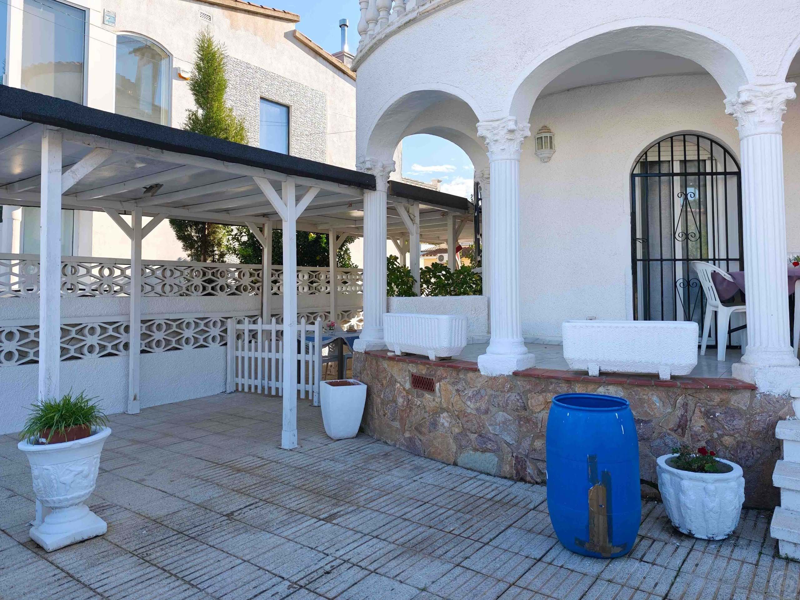 Terrace of Single-family semi-detached for sale in Empuriabrava  with Heating, Terrace and Balcony