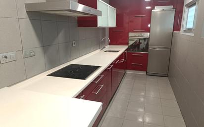 Kitchen of Flat for sale in Ourense Capital 