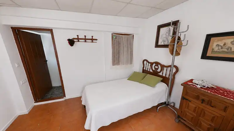Dormitori de Casa o xalet en venda en Vélez-Málaga amb Aire condicionat, Terrassa i Moblat