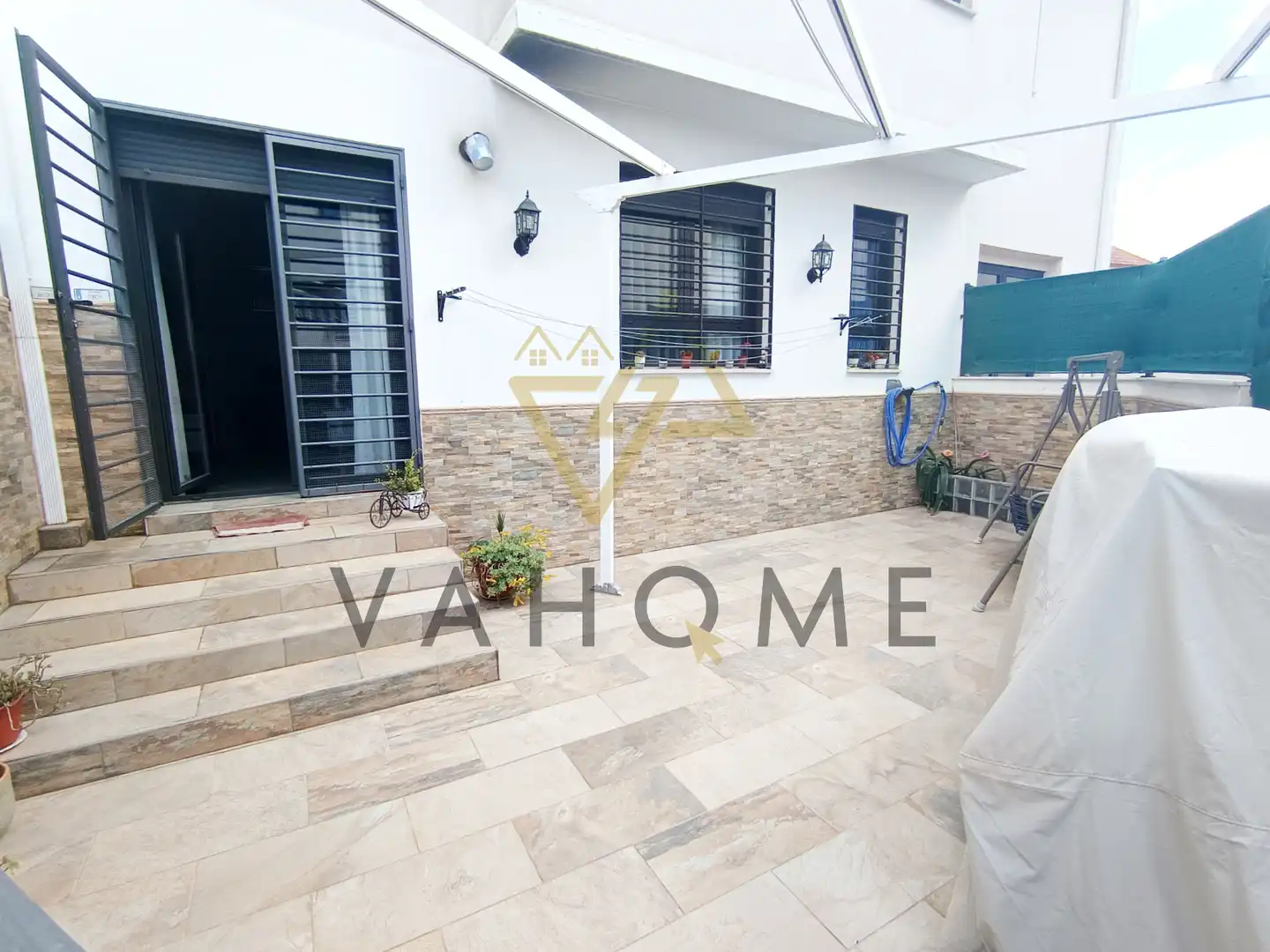 Terrasse von Wohnung zum Verkauf in Ciempozuelos mit Klimaanlage, Heizung und Privatgarten