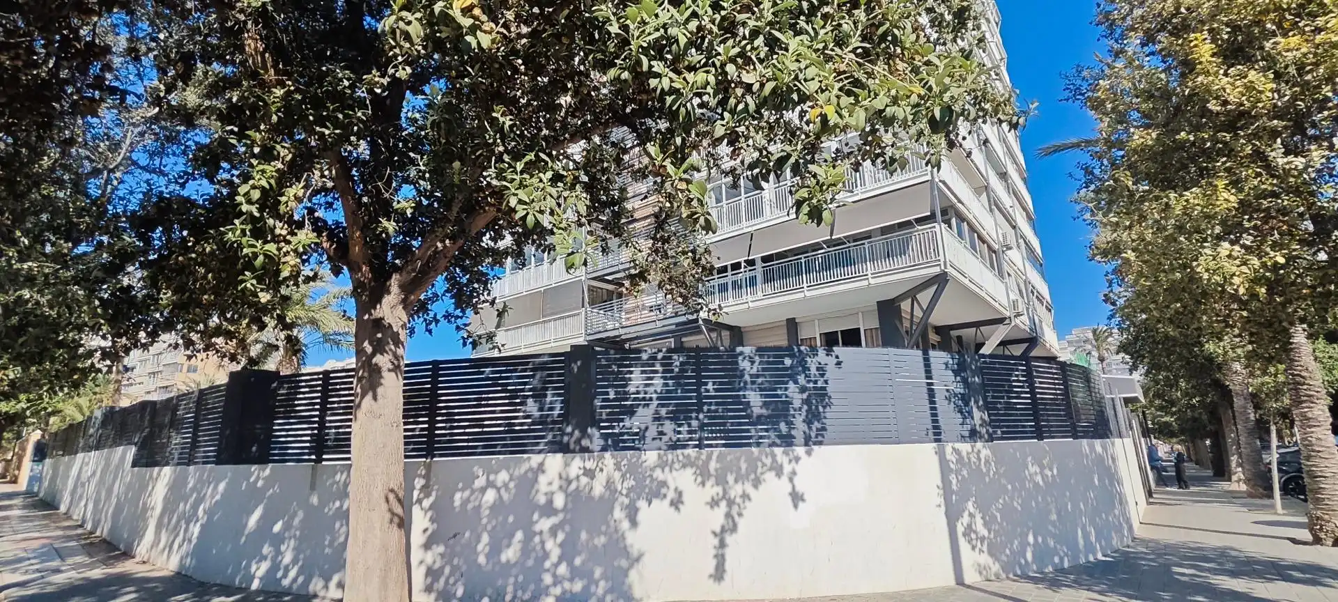 Exterior view of Apartments for sale in Alicante / Alacant  with Air Conditioner, Private garden and Storage room