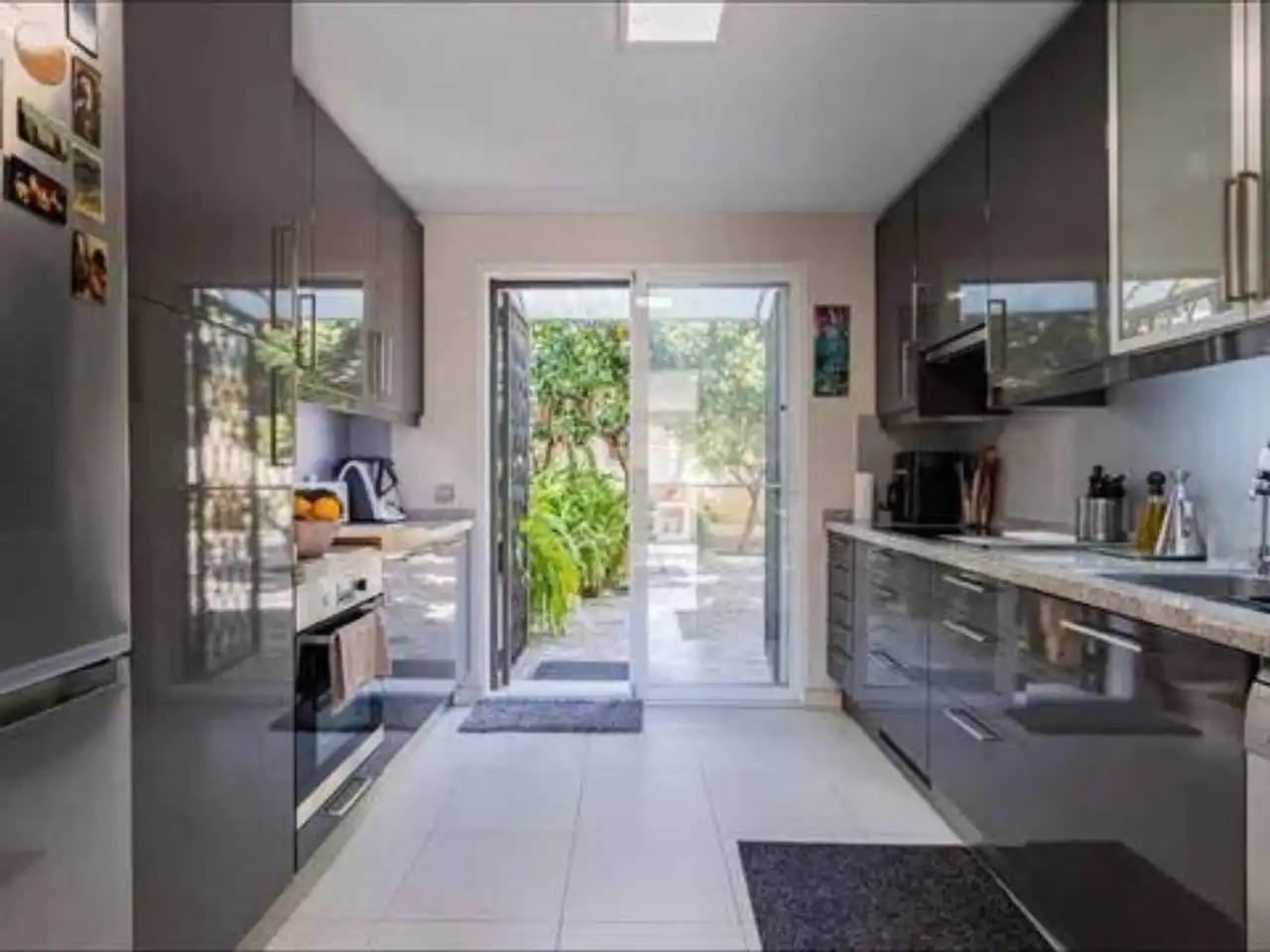 Cuina de Casa o xalet en venda en L'Alfàs del Pi amb Aire condicionat i Terrassa